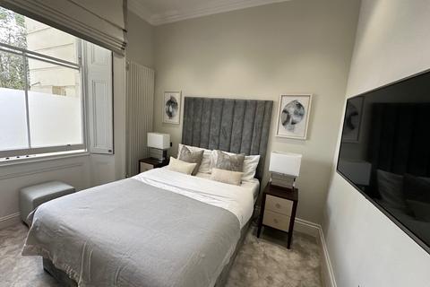 undefined, Kensington Gardens Square, Bayswater, W2
