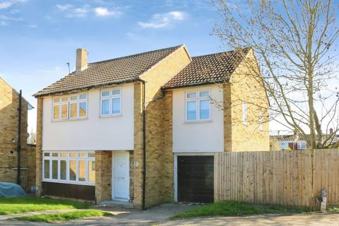 Alderbury Road West, Langley