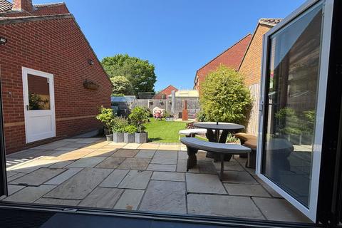 4 bedroom detached house for sale, William Close, Stubbington. Fareham