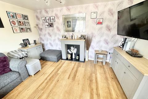 3 bedroom semi-detached house for sale, Blackbrook Close, Loughborough LE12