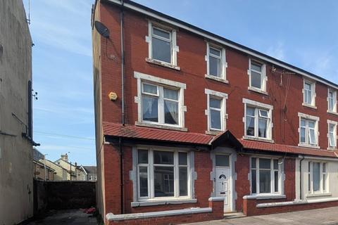 1 bedroom ground floor flat for sale, St. Bedes Avenue, BLACKPOOL