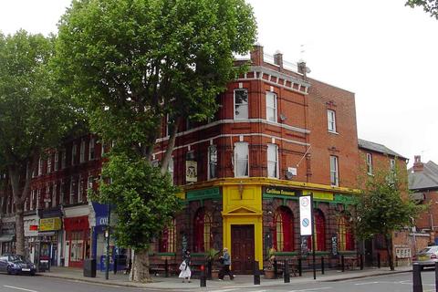 Restaurant to rent, 82-84 Cricklewood Broa London NW2 3EL