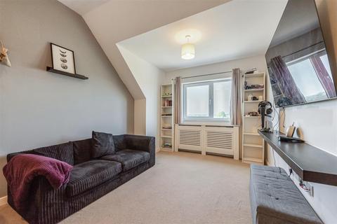 2 bedroom flat for sale, East Anton Farm Road, Andover