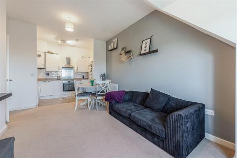2 bedroom flat for sale, East Anton Farm Road, Andover