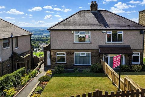3 bedroom semi-detached house for sale, Westborough Drive, Halifax