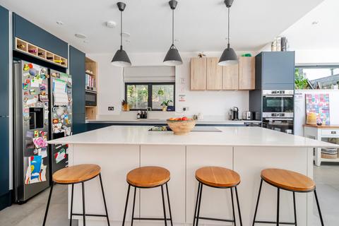 5 bedroom house for sale, Longdown Close, Lower Bourne, Farnham, GU10