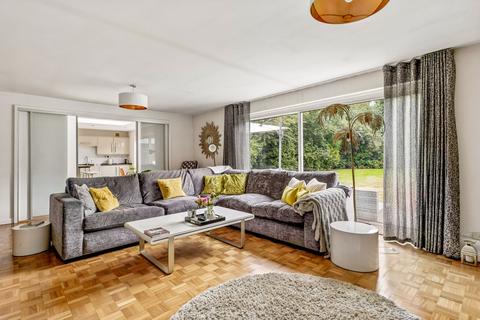 5 bedroom detached house for sale, Butlers Court Road, Beaconsfield, HP9