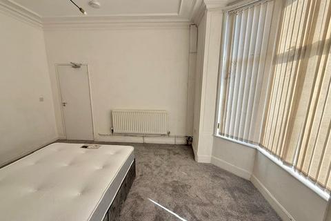 1 bedroom in a house share to rent, Walthall Street, Crewe, CW2