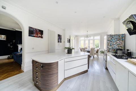4 bedroom semi-detached house for sale, Shire Lane, Chorleywood, WD3