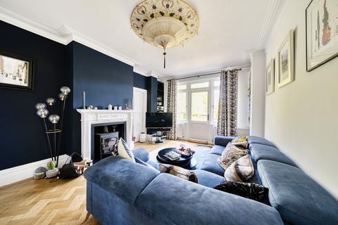 4 bedroom semi-detached house for sale, Shire Lane, Chorleywood, WD3