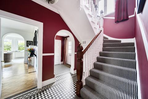 4 bedroom semi-detached house for sale, Shire Lane, Chorleywood, WD3
