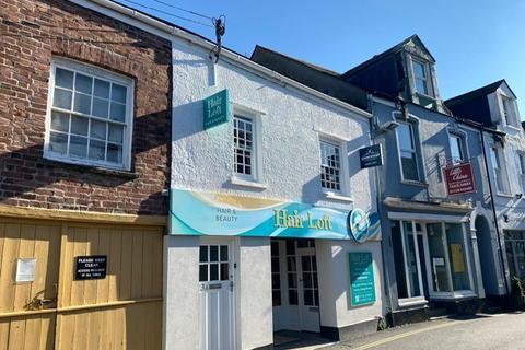 1 bedroom flat to rent, A Church Street, St. Austell, PL26