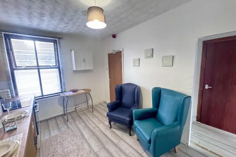 1 bedroom flat to rent, Percival Road, Nottingham, NG5