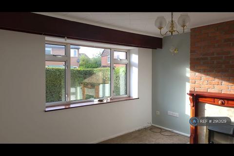 3 bedroom semi-detached house to rent, Penrose Close, Coventry, CV4