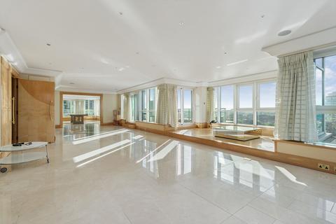 5 bedroom flat for sale, St. George Wharf, London SW8