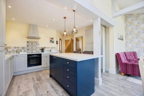 4 bedroom detached house for sale, Roche Road, Bugle, St. Austell, Cornwall, PL26
