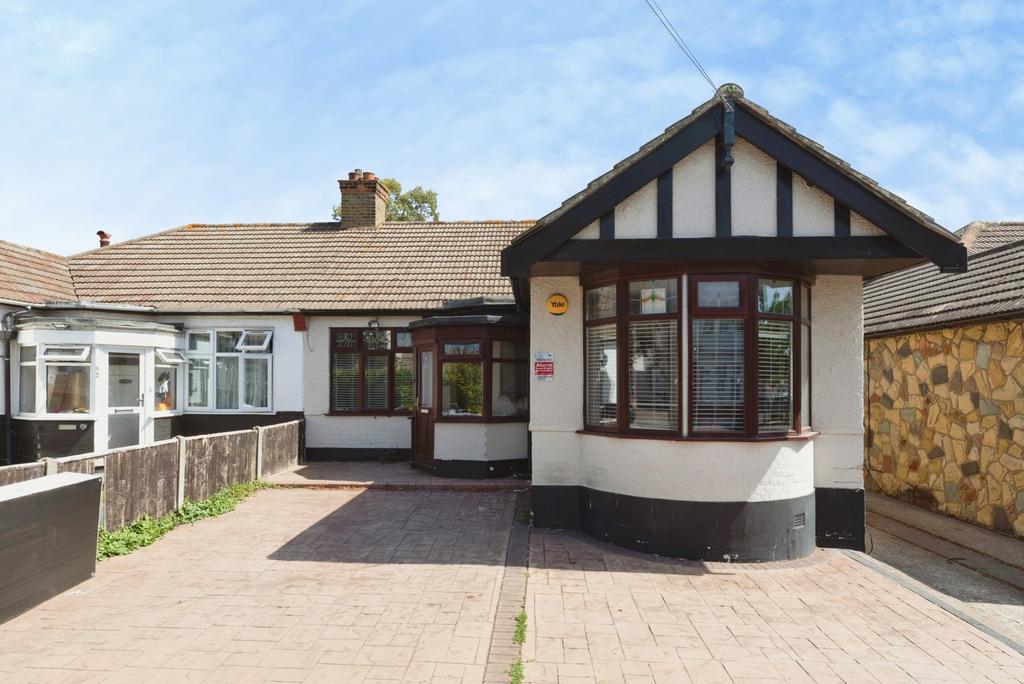 3 bedroom bungalow for sale