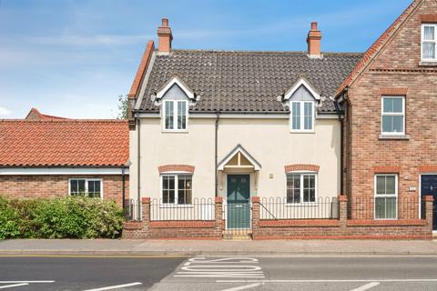 3 bedroom semi-detached house for sale, Baxter Close, FAKENHAM