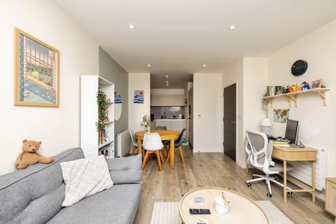1 bedroom flat for sale, Station Approach, London, SE26