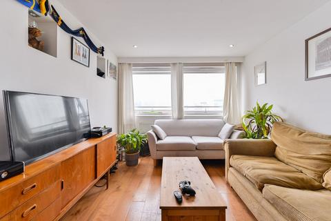 Park South, Battersea, London, SW11
