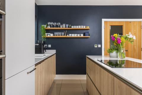 3 bedroom semi-detached house for sale, Union Street, Winchester, SO23
