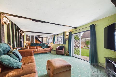5 bedroom detached house for sale, The Street Sedlescombe, Battle