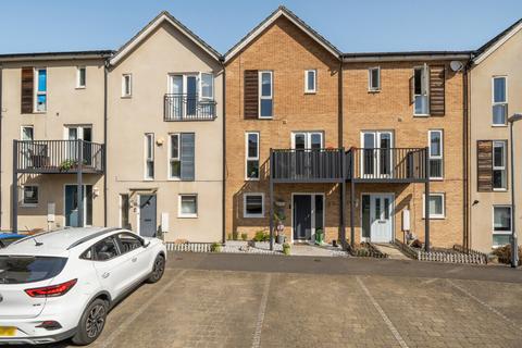 4 bedroom terraced house for sale, Austin Way, Bracknell, Berkshire