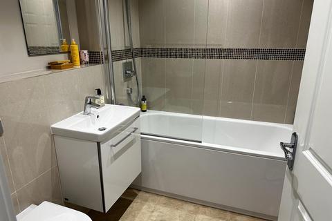 1 bedroom penthouse for sale, Flat 1 Surrey Hill Apartments