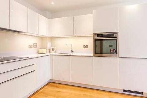 1 bedroom apartment to rent, Waterford Court, 7 Turnberry Quay, E14