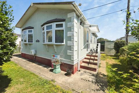 2 bedroom park home for sale, Priors Walk, St. Johns Priory, Lechlade