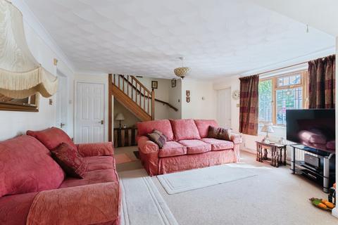 4 bedroom detached house for sale, Cardiff Close, Great Sutton, Ellesmere Port