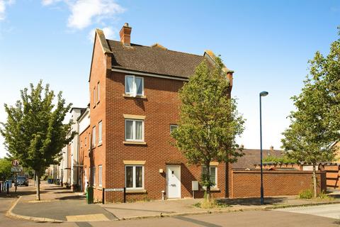 End of terrace house - Stanley Avenue, CAMBRIDGE