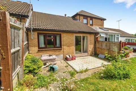1 bedroom bungalow for sale, Bryony Place, Conniburrow, Milton Keynes, Buckinghamshire, MK14