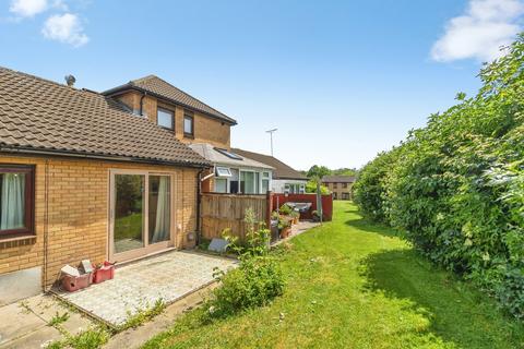 1 bedroom bungalow for sale, Bryony Place, Conniburrow, Milton Keynes, Buckinghamshire, MK14