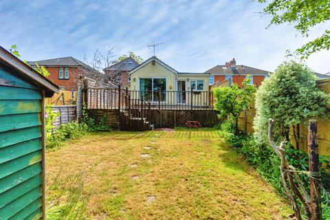 undefined, King Edward Avenue, Southampton, Hampshire, SO16