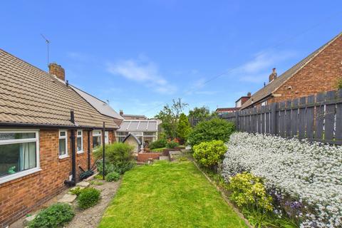2 bedroom semi-detached bungalow for sale, Egremont Drive, Sheriff Hill, NE9