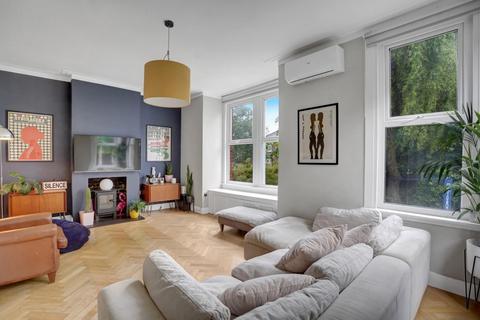 4 bedroom end of terrace house for sale, Adamsrill Road, Sydenham, London, SE26