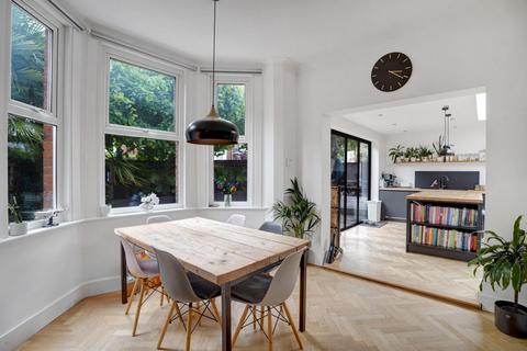 4 bedroom end of terrace house for sale, Adamsrill Road, Sydenham, London, SE26