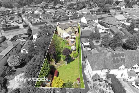 Detached house - Windmill Hill, Rough Close, ST3
