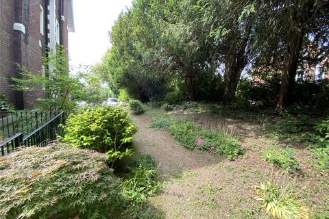 2 bedroom flat for sale, Calverley Park Gardens, Tunbridge Wells, Kent, TN1