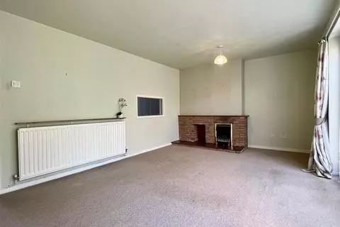 House in Birmingham, West Midlands - View 4