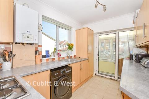 2 bedroom terraced house for sale, Methuen Road, Southsea PO4