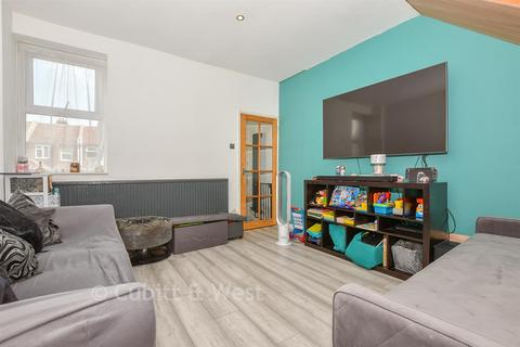 2 bedroom terraced house for sale, Methuen Road, Southsea PO4