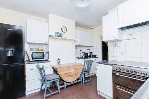 3 bedroom house to rent – pohled 4