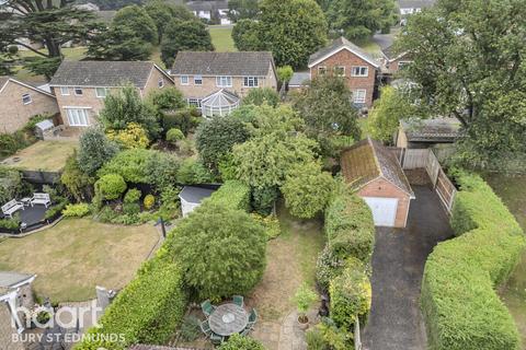 5 bedroom detached house for sale, Home Farm Lane, Bury St Edmunds