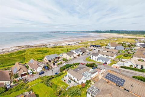 4 bedroom detached bungalow for sale, Marine Drive, Ogmore-By-Sea, Vale of Glamorgan, CF32 0PJ