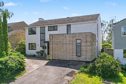Oakhill, Claygate, KT10