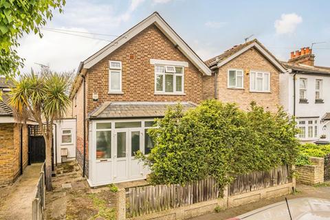 3 bedroom detached house for sale, Tolworth Road, Surbiton KT6