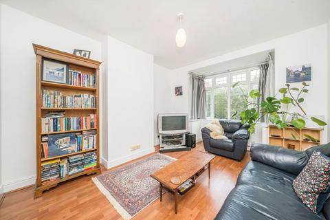3 bedroom detached house for sale, Tolworth Road, Surbiton KT6