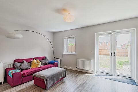 3 bedroom semi-detached house for sale, Bellevue Farm Road, Pease Pottage, Crawley